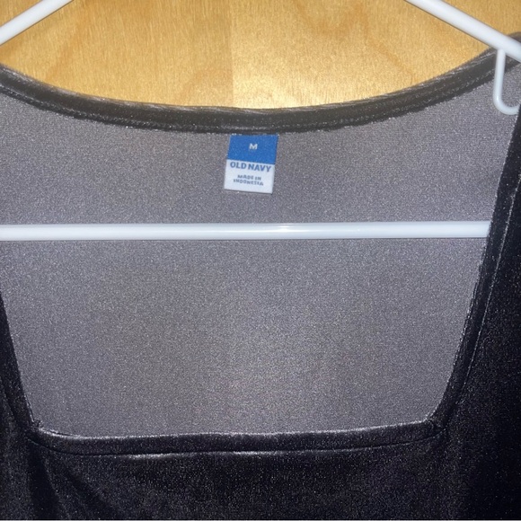 Old Navy Black Velvet Square-Neck Long Sleeve Bodysuit- Size M. NWOT. - Picture 3 of 4